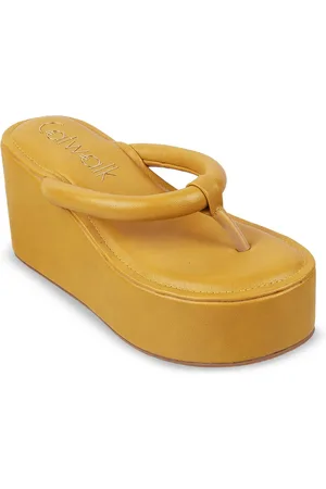 Catwalk Women Solid Flatform Heel Sandal