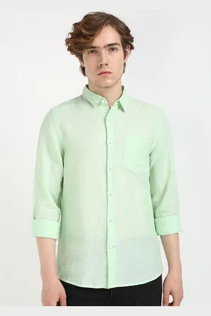 Calvin Klein Men Spread Collar Solid Cotton Casual Shirt