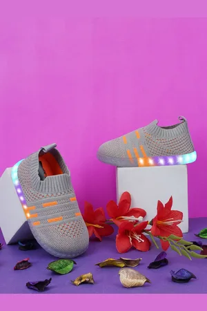 BAESD Kids Led Lighting Slip-On Sneakers