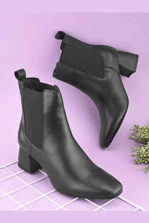 DressBerry Women Block-Heeled Chelsea Boots
