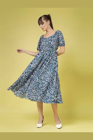 OOMPH Women Floral Printed Fit & Flare Midi Dress