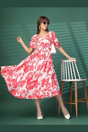 OOMPH Women Floral Printed Sweetheart Neck Puff Sleeve Fit & Flare Midi Dress