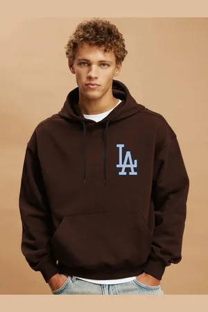 clafoutis Men Typography Printed Hooded Pockets Boxy T-shirt