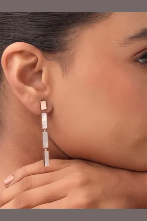 Kicky And Perky Rose Gold Plated 92.5 Sterling Silver Mother Of Pearl Studded Earrings