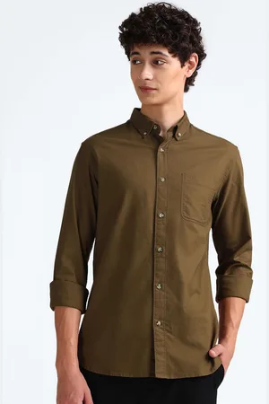 Flying Machine Men Solid Slim Fit Casual Shirt