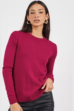 Styli Women Regular Fit Regular Length Round Neck Sweater With Side Slit