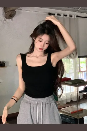 HERE&NOW Women Scoop Neck Sleeveless Top