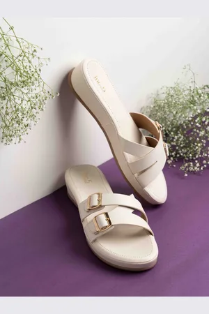 Inc 5 Women Open Toe Flats With Buckles