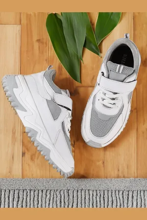 Killer Women Lace-Ups Round Toe Sneakers