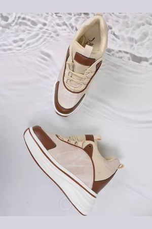 Jove Women Colourblocked PU Sneakers