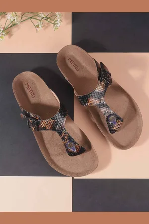 Metro Women Textured Tassels Open Toe Flats