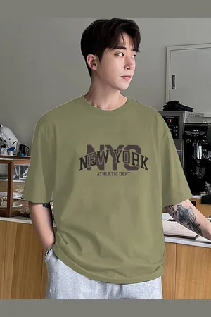 clafoutis Men Typography Printed Drop-Shoulder Sleeves Cotton T-shirt