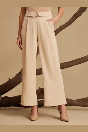 Kazo Women Relaxed Pleated Mid-Rise Parallel Trousers