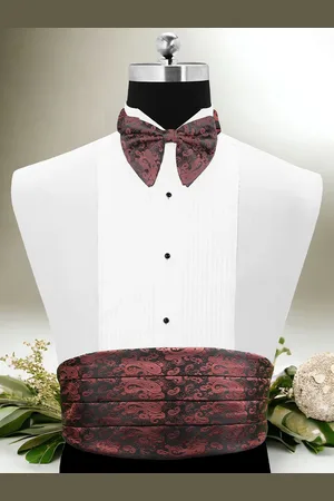 PELUCHE Black Solid Cummerbund Bow Tie & Pocket Square Set