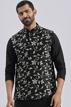 Vastramay Men Embroidered Woven Nehru Jacket