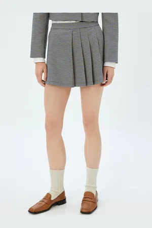 Koton Women Checked Pleated Mini Skorts