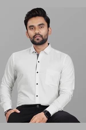 Metronaut Men India Slim Spread Collar Solid Slim Fit Formal Shirt