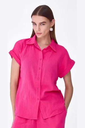 COVER STORY Women Spread Collar Solid Cotton Casual Shirt