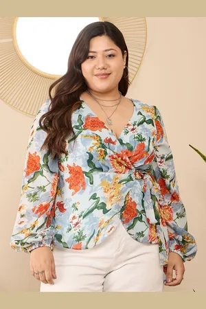 Berrylush Floral Printed Plus Size Wrap Top
