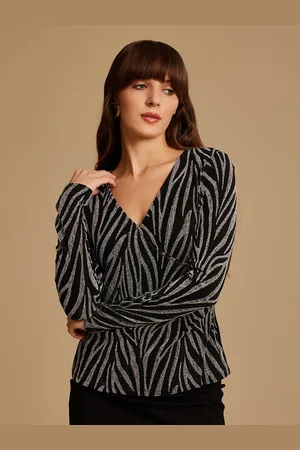 Kazo Women Textured Wrap Top