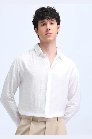 Flying Machine Men Classic Spread Collar Textured Casual Shirt
