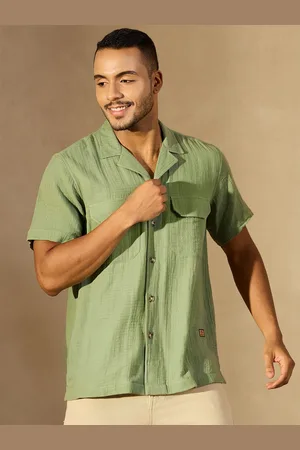 DENNISON Men Self Design Cuban Collar Short Slevees Casual Shirt