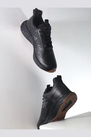 IMPAKTO Men PU Badminton Shoes