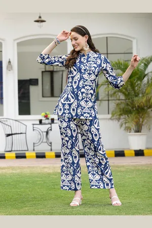 HERE&NOW Printed Mandarin Collar Tunic With Trouser