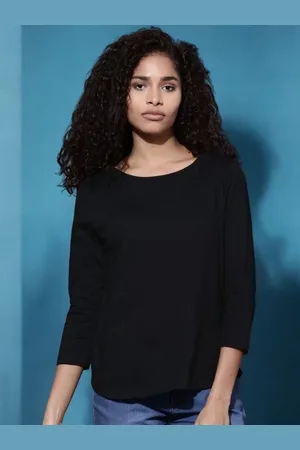 Guti Women Pure Cotton Cut Outs T-shirt