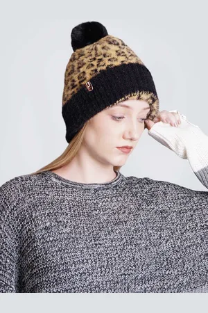 Bharatasya Women Self Design Woollen Beanie