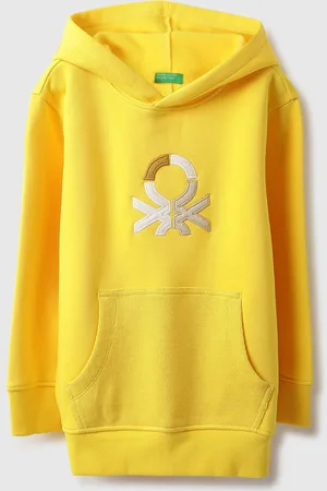 Benetton Boys Regular Fit Hooded Neck Solid Casual Sweatshirt