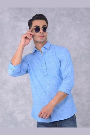 Crimsoune Club Men Smart Cutaway Collar Solid Cotton Slim Fit Casual Shirt