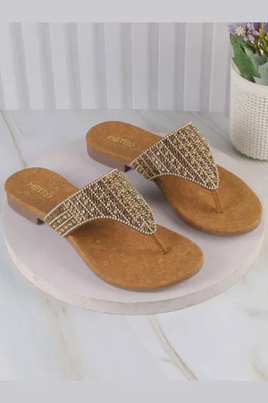 Metro Women Ethnic T-Strap Flats