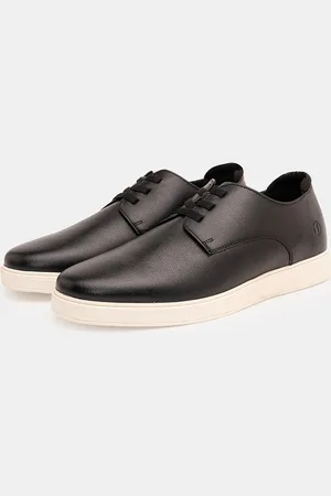 Thomas Crick Men Textured Round Toe Comfort Insole Leather Sneakers