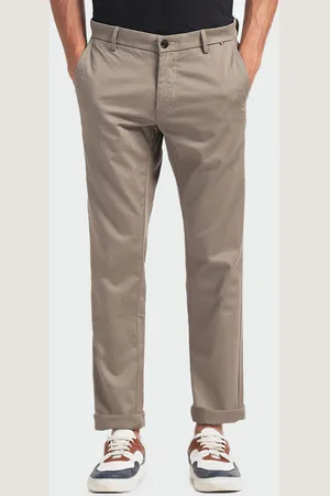 Arrow Men Dobby Smart Stretchable Slim Fit Chinos Trousers