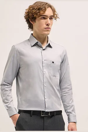 The Bear House Men Tailored Fit Formal Shirt