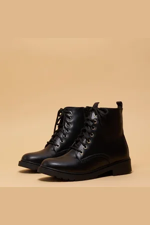 ERIDANI Oliviaa Ankle Length Boots