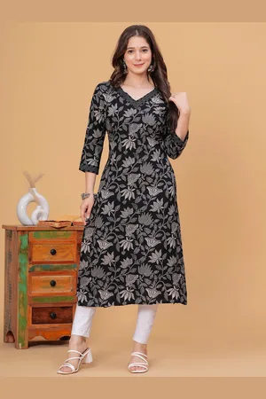 DRESSAR Floral Printed Regular Straight Kurta