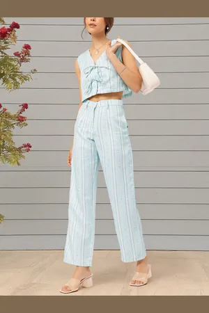 DressBerry Summer Vibes Striped Tie-Up Front Crop Co-Ords