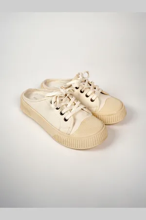 Theater Women Canvas Lace-Ups Sneakers