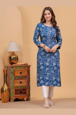 DRESSAR Floral Printed Round Neck Gotta Patti Straight Kurta