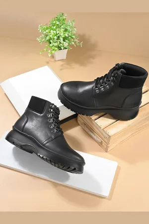 Roadster The Lifestyle Co Women Regular Boots