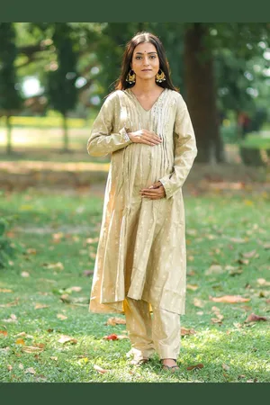Aujjessa Women Regular Sequinned Kurta with Trousers