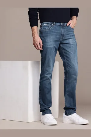 Nautica Men Straight Fit Low-Rise Light Fade Stretchable Jeans
