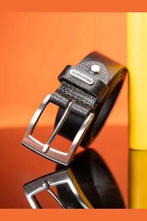 Red Tape Men Textured Leather Casual Belt