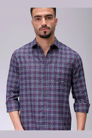 The Indian Garage Co Men Slim Fit Opaque Checked Casual Shirt