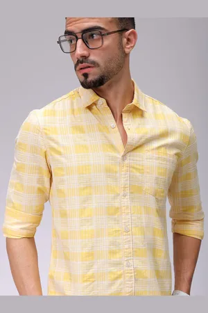 The Indian Garage Co Men Slim Fit Opaque Checked Casual Shirt