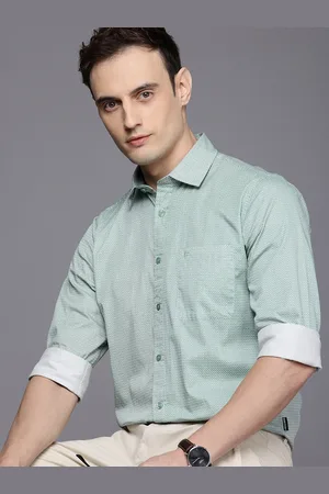 Kenneth Cole Men Premium Slim Fit Chevron Printed Pure Cotton Casual Shirt