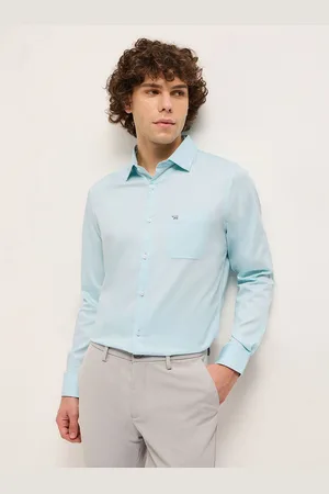 The Bear House Men Tailored Fit Opaque Formal Shirt