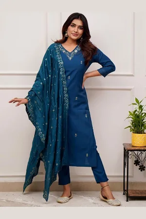 Lilots Women Floral Embroidered Regular Beads and Stones Kurta with Trousers & With Dupatta